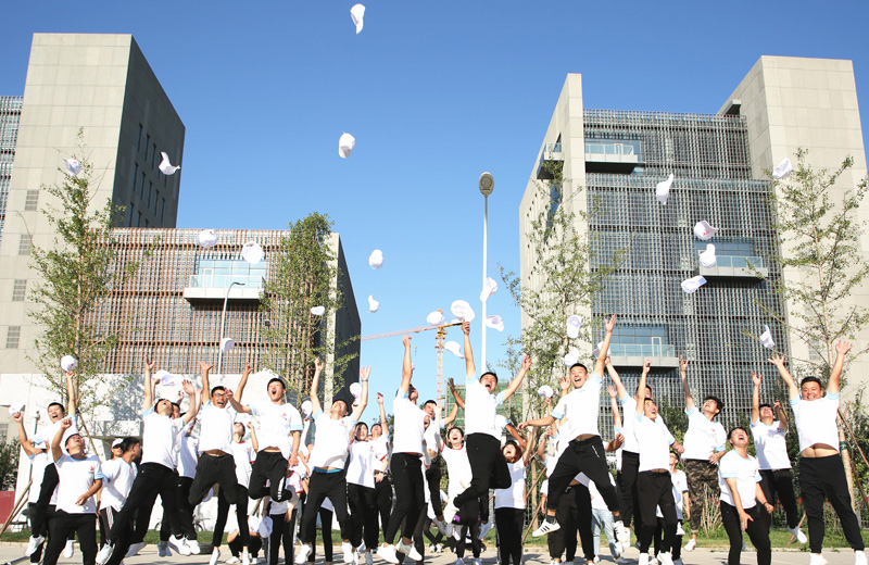2019年7月1日，北京集团大学生入职培训，洋溢的青春在胜天继续。