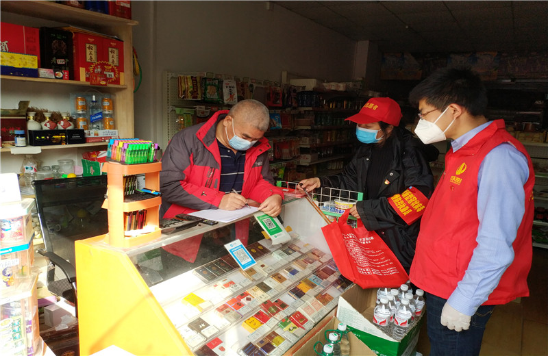 2020年2月18日至21日，胜天八建党支部在了解到辖区防疫防控人手不足后，主动请缨入列，助力地方街道社区打赢疫情防控阻击战。