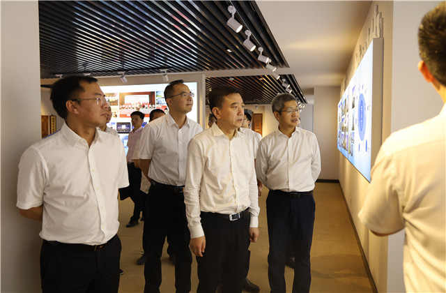 浙江省科技厅厅长高鹰忠一行到胜天国际集团调研