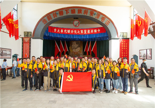 重温峥嵘岁月 学习延安精神——胜天六建党史学习走进延安