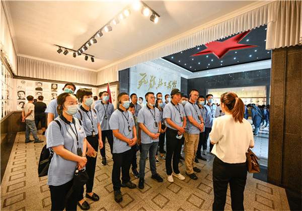 重温党史守初心，砥砺前行担使命——胜天九建走进井冈山接受党史学习教育