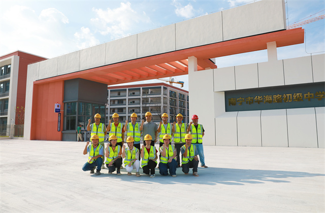 胜天八建承建南宁华海路初级中学正式投入使用